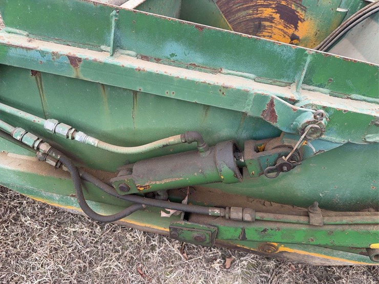 john-deere-250-image-21