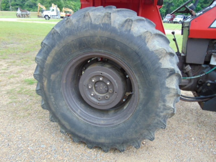 massey-ferguson-275-image-3