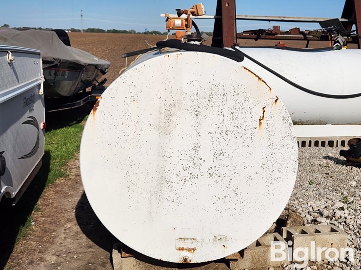 gasboy-1,000-gal-fuel-tank-w/-pump-image-4