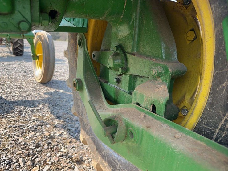 john-deere-m-image-47