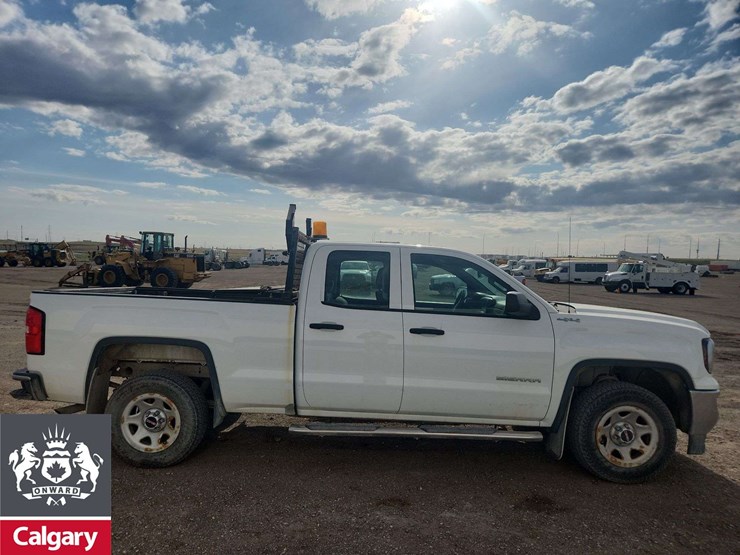 2017-gmc-sierra-1500-image-6
