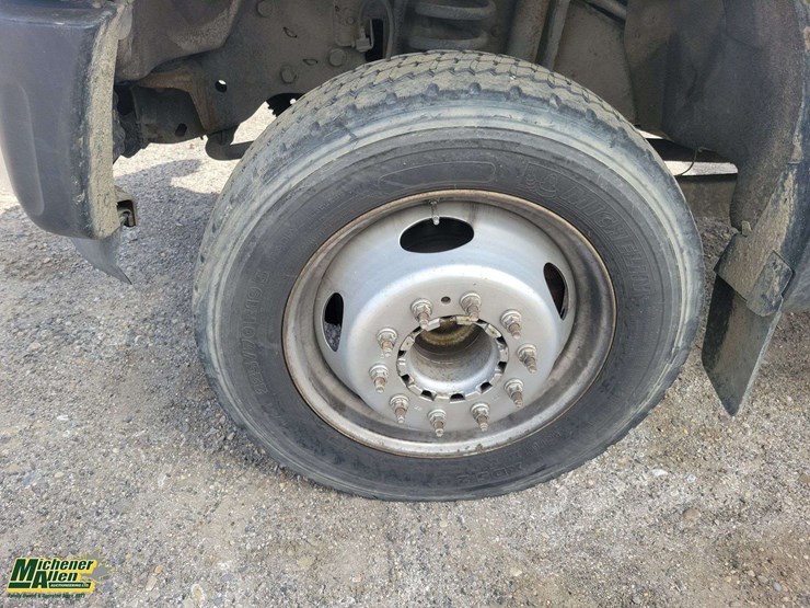 2012-ford-f450-image-10