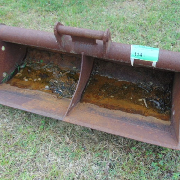 46" DITCHING BUCKET