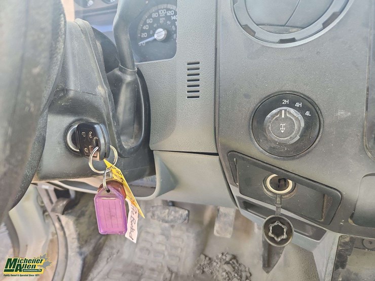 2015-ford-f250-image-21