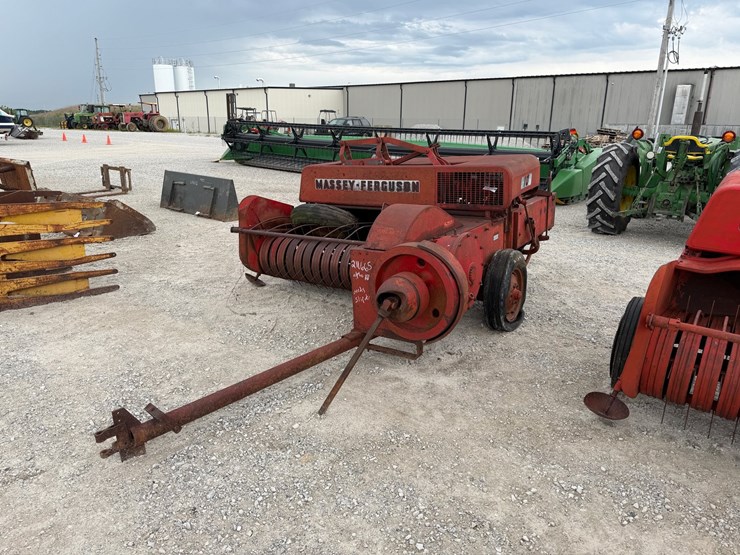 massey-ferguson-10-image-10