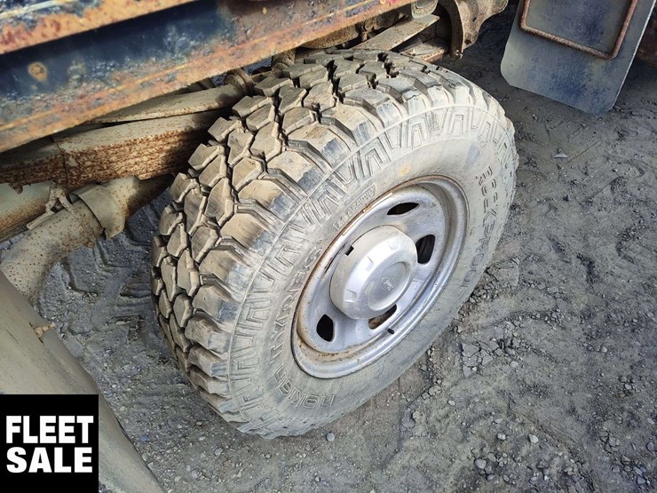 2015-ford-f350-image-25