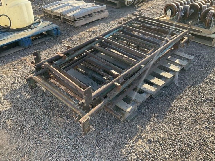 pallet-of-scaffolding-image-3