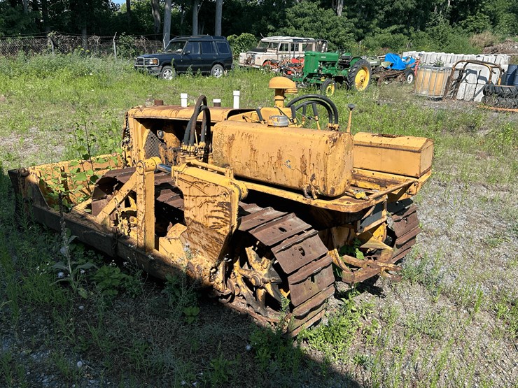 caterpillar-d2-image-4