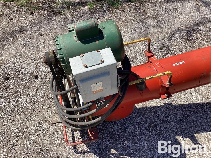 westfield-14'-transfer-auger-w/-electric-motor-image-11