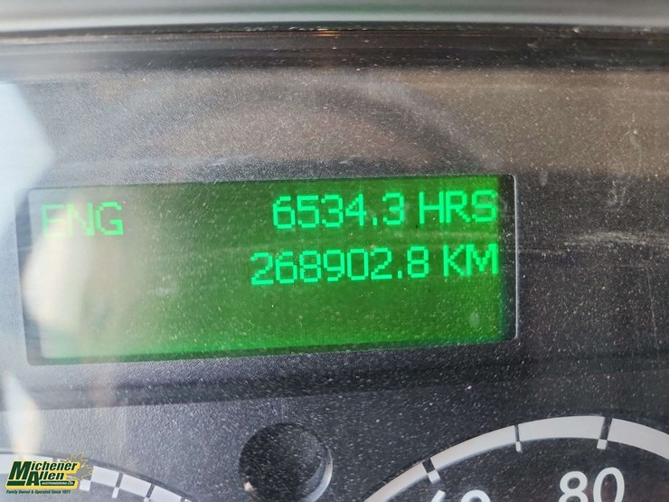 2019-freightliner-m2-106-image-8