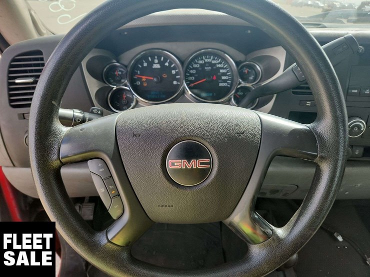 2012-gmc-sierra-2500hd-image-18