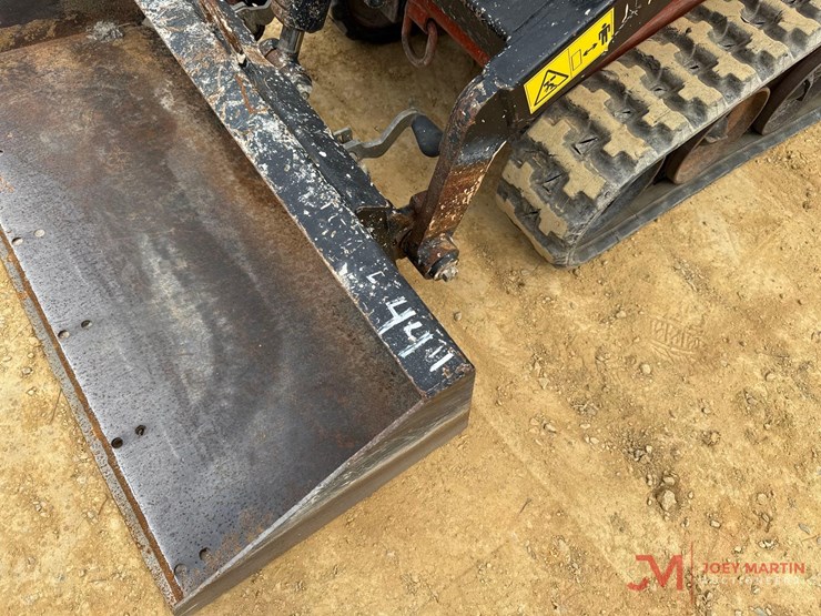 2022-ditch-witch-sk600-image-5
