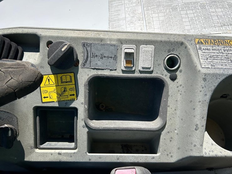 bobcat-e50-image-25