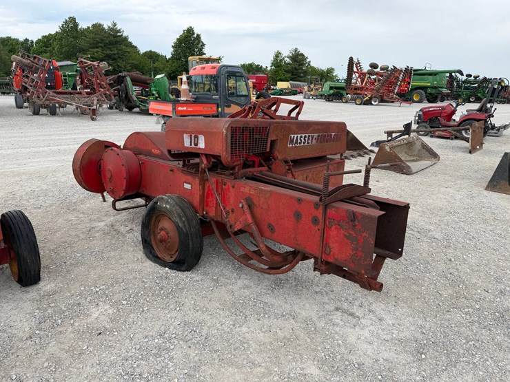 massey-ferguson-10-image-8