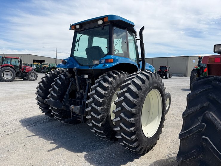 1995-new-holland-8670-image-7