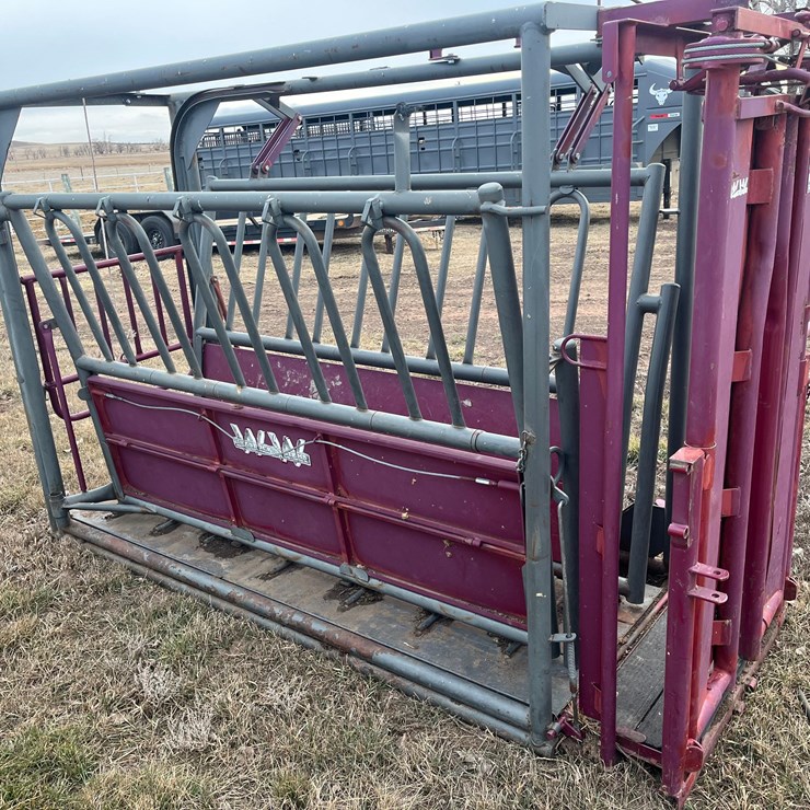 WW BeefMaster Chute