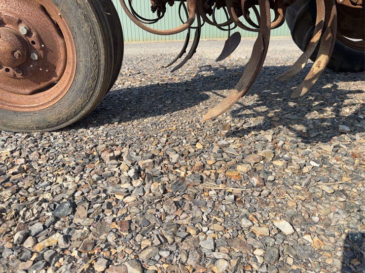 john-deere-h-image-57