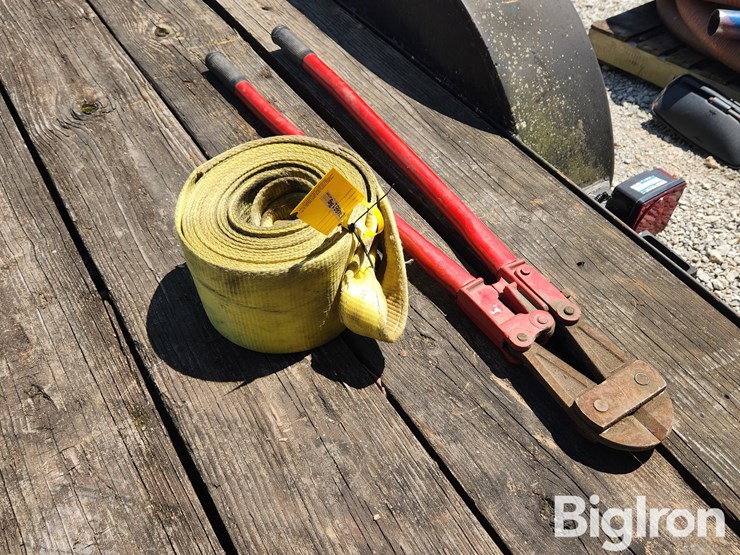 heavy-duty-bolt-cutter/tow-strap-image-4