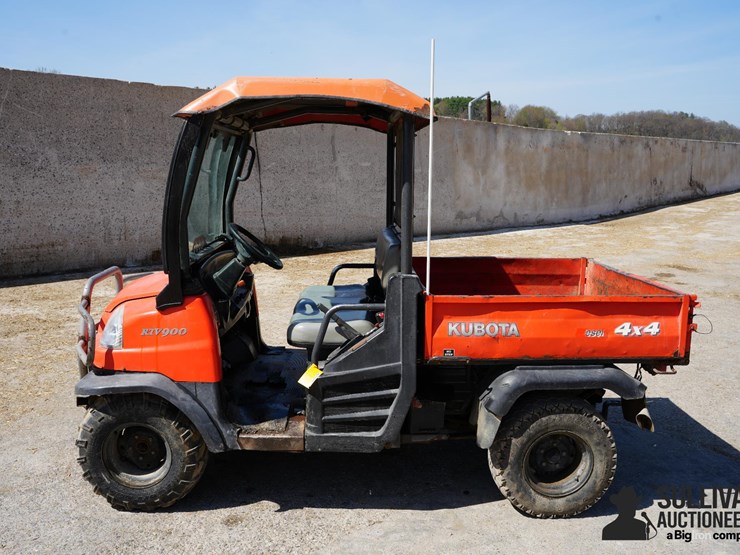 kubota-rtv900-image-8