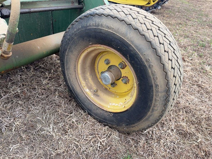 john-deere-250-image-14