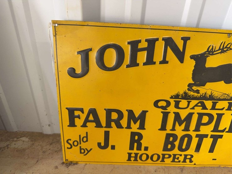 john-deere-sign-image-2
