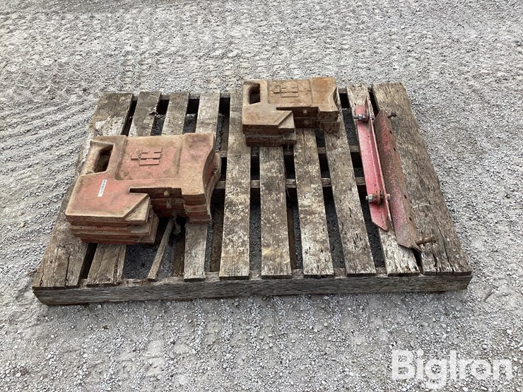 international-front-tractor-weights-image-8