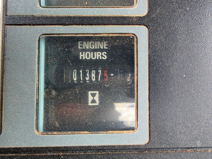 1992-case-ih-5120-image-15