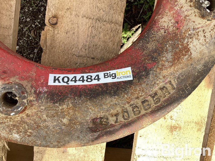 case-ih-wheel-weights-image-16