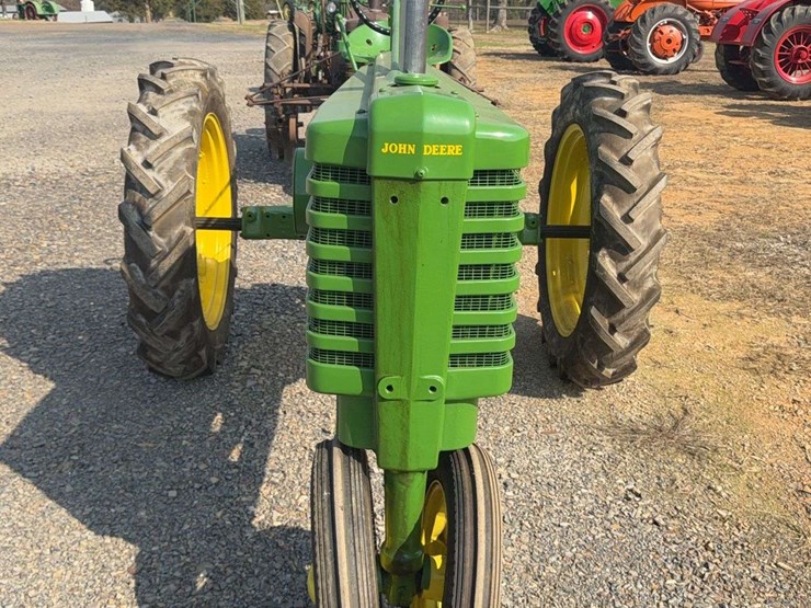 john-deere-h-image-8
