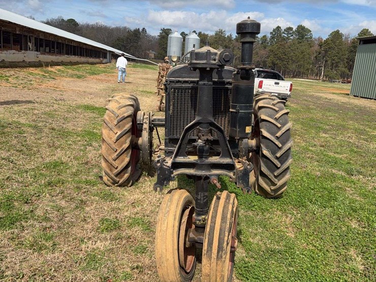 farmall-f-20-image-8