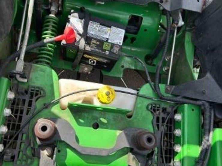 2019-john-deere-z915e-image-24