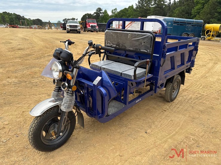 unused-tri-cycle-gas-powered-cart-image-4