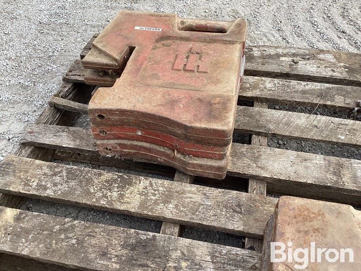 international-front-tractor-weights-image-10