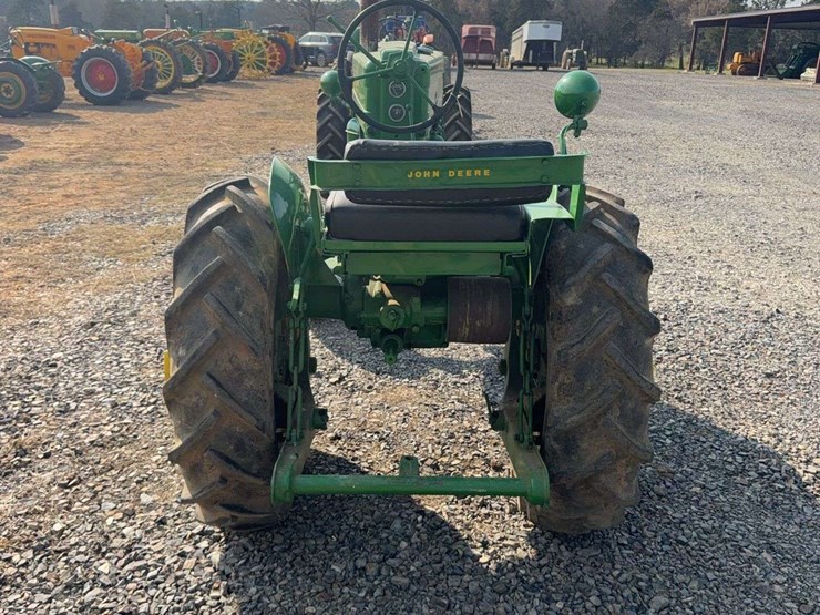 john-deere-m-image-4