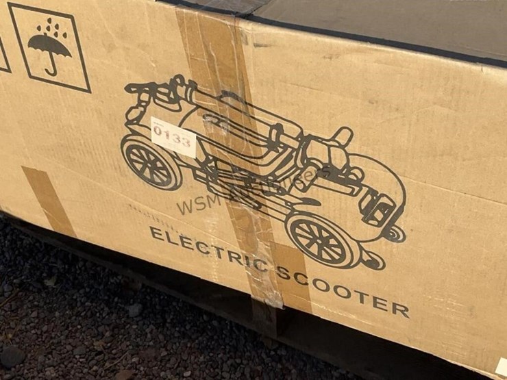 (2)-electric-scooters-image-3
