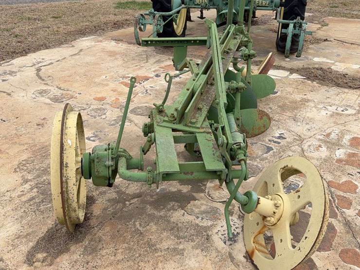 john-deere-two-bottom-disc-plow-image-4