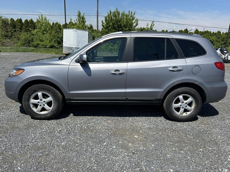 hyundai-santa-fe-image-2