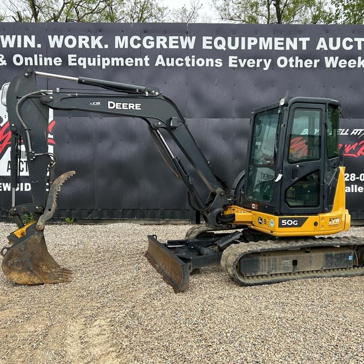 2020 DEERE 50G