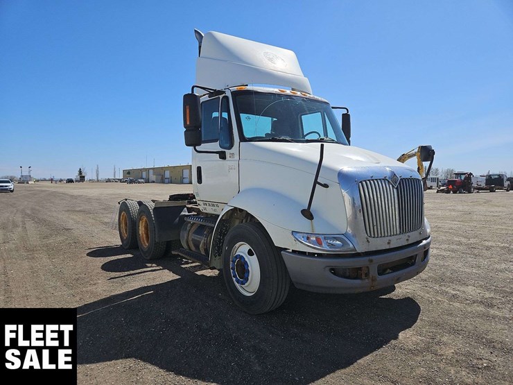 2004-international-transtar-8600-image-2