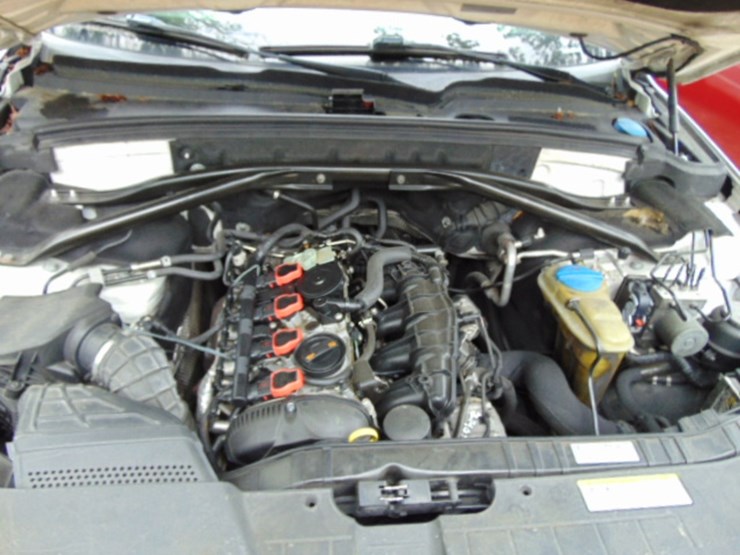 2011-audi-q5-image-9