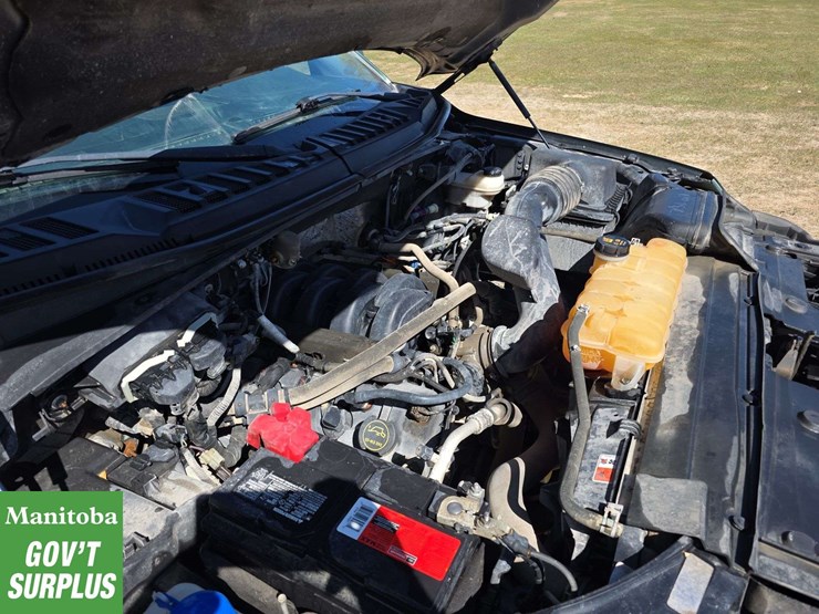 2015-ford-f150-xlt-image-33