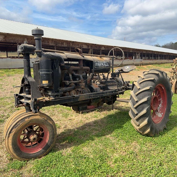 Farmall F-20