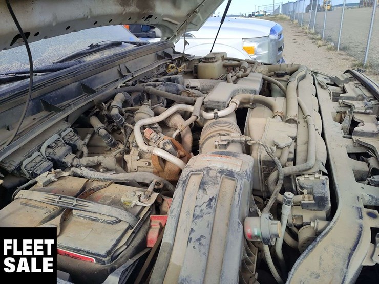 2015-ford-f350-image-21