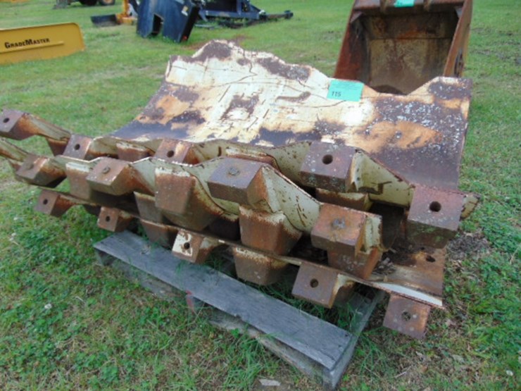 48"-pad-foot-shell-kit-for-roller-packer-image-1