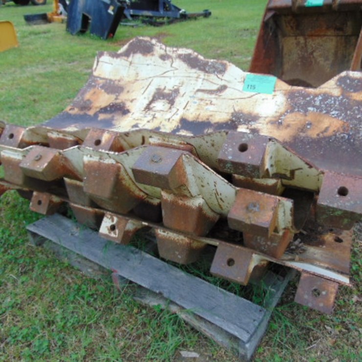 48" PAD FOOT SHELL KIT FOR ROLLER PACKER