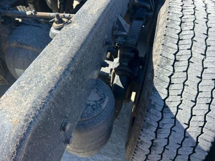 2020-kenworth-t680-image-67