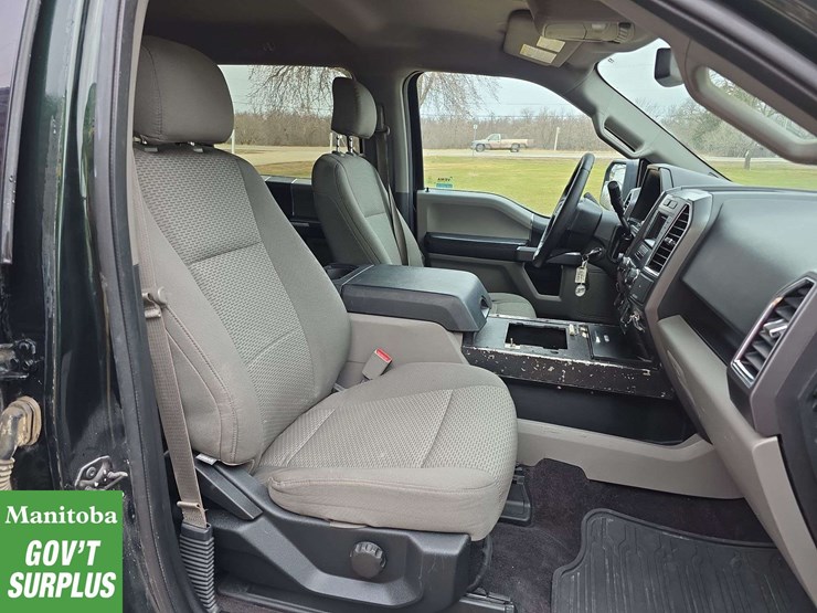 2015-ford-f150-image-31