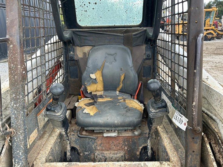 bobcat-t180-image-12