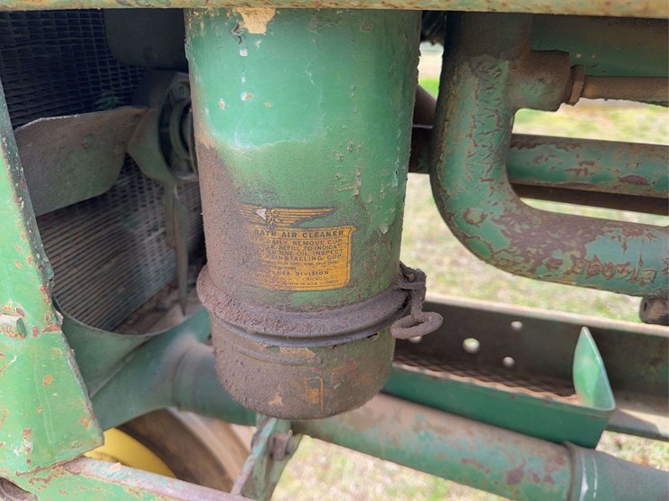 john-deere-b-image-26