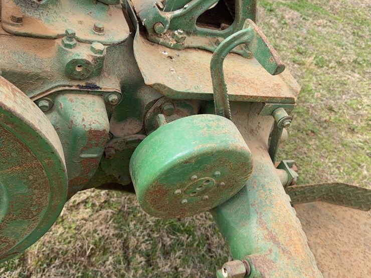 john-deere-b-image-36